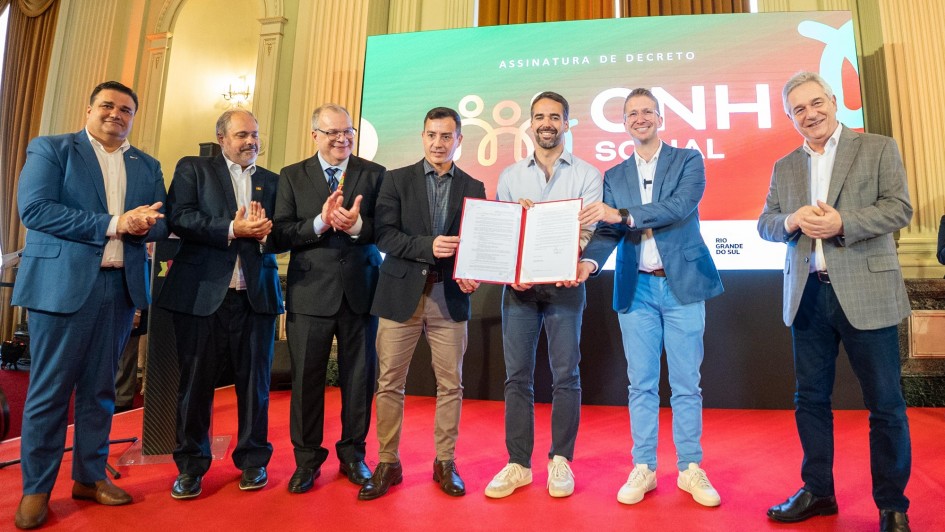 Governo do RS lança CNH Social com 3 mil vagas gratuitas para população em vulnerabilidade