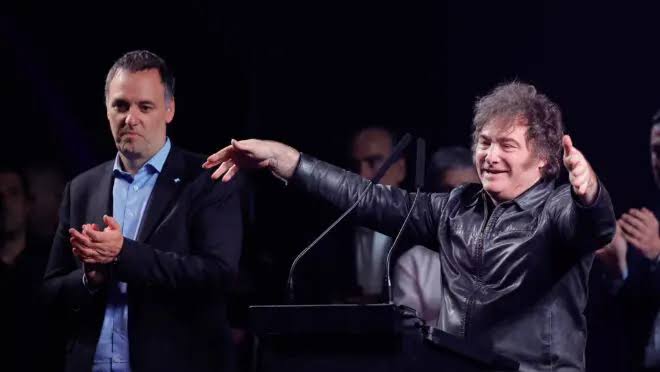 Milei conquista Buenos Aires: candidato do presidente vence eleições municipais e quebra hegemonia de 18 anos na capital