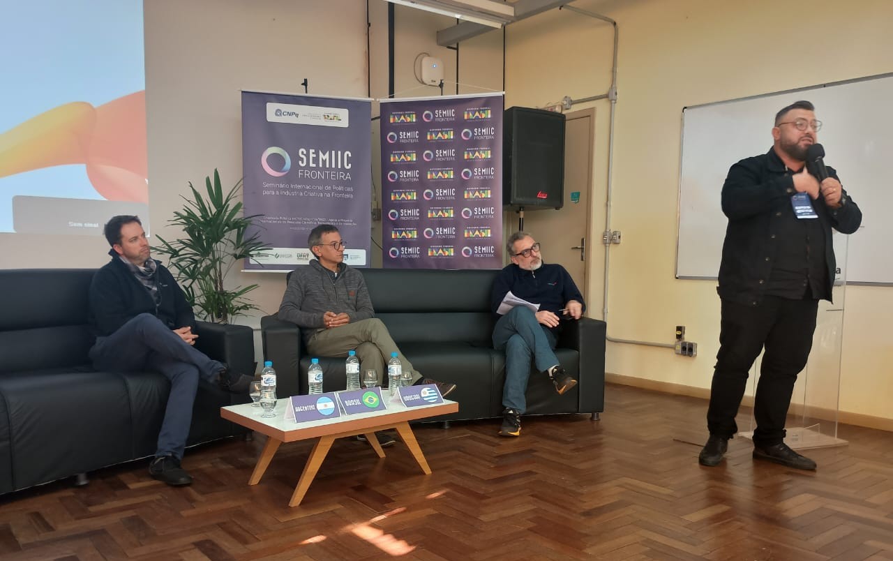 JEF Cultural marca presença no SEMIIC Fronteira e defende fortalecimento da indústria criativa na tríplice fronteira