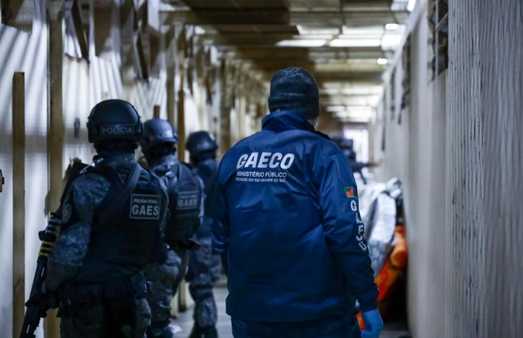 Operação Vis Legis combate ameaças a policiais e entrada de ilícitos em presídios da Fronteira Oeste