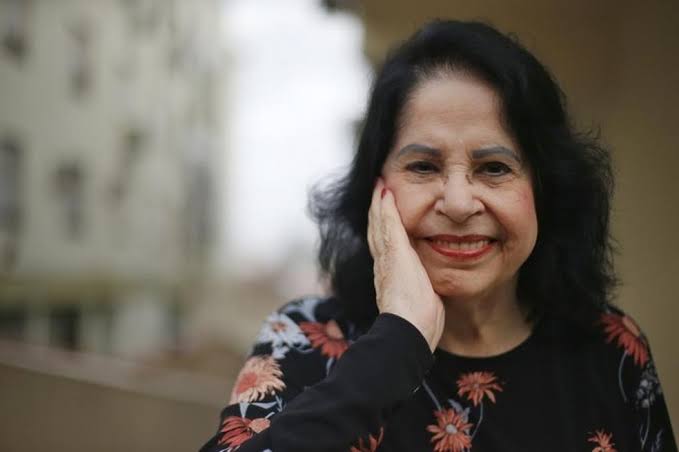 Morre Mary Terezinha, ícone da música gaúcha, aos 79 anos