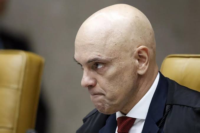 Alexandre de Moraes é intimado pela justiça dos Estados Unidos por acusação de censura
