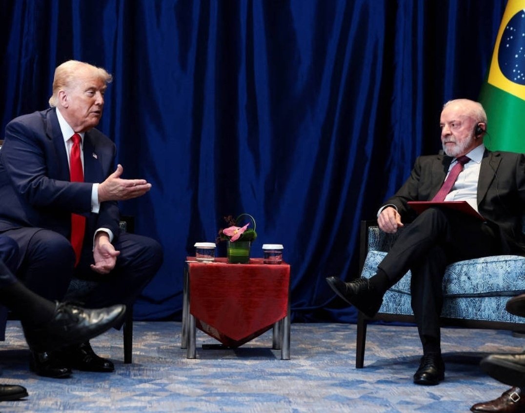 Após meses de tensão, Lula e Trump se reúnem pela primeira vez em clima “cordial e cooperativo”