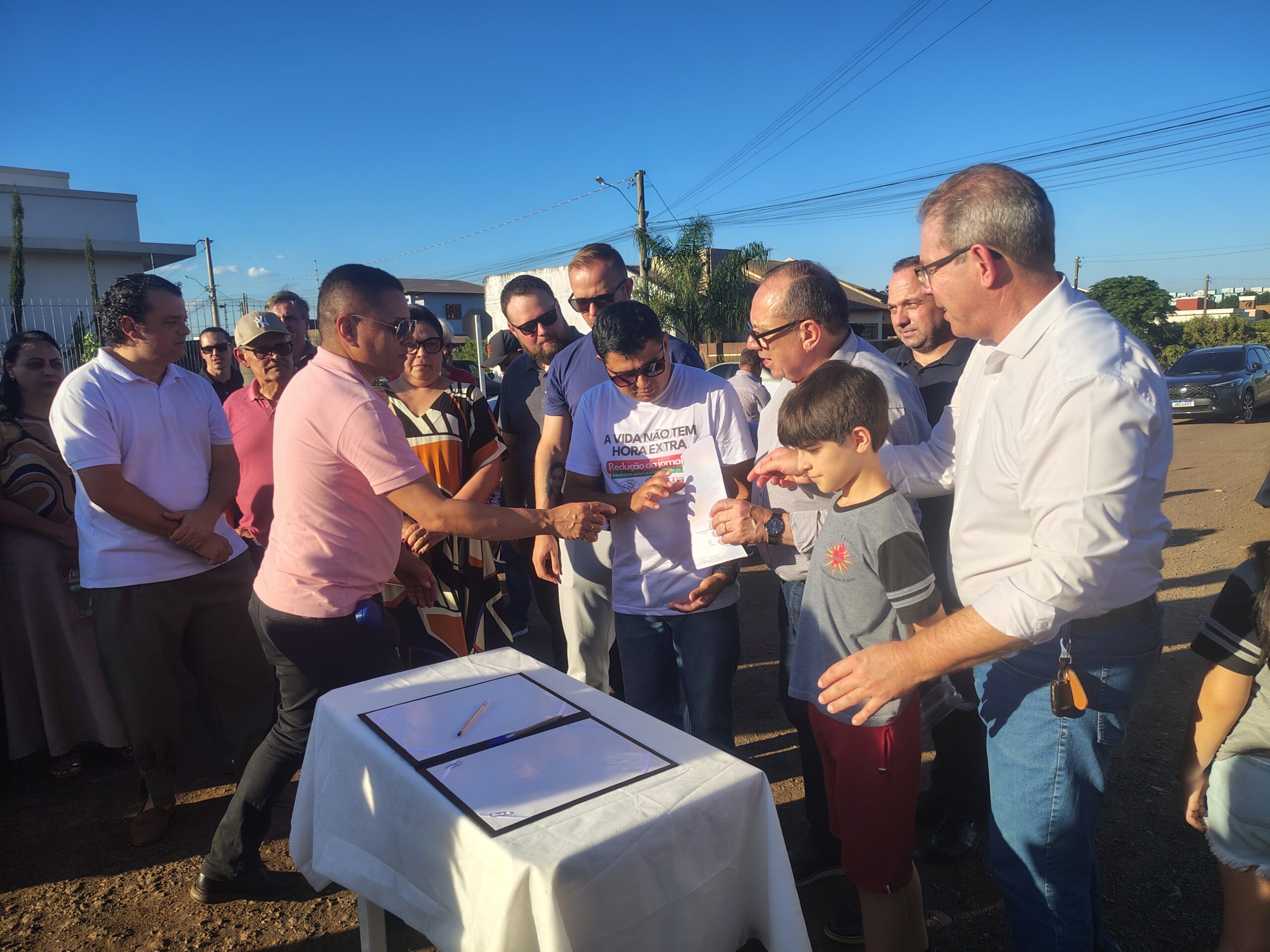 Crônica: E AGORA JOSÉ?