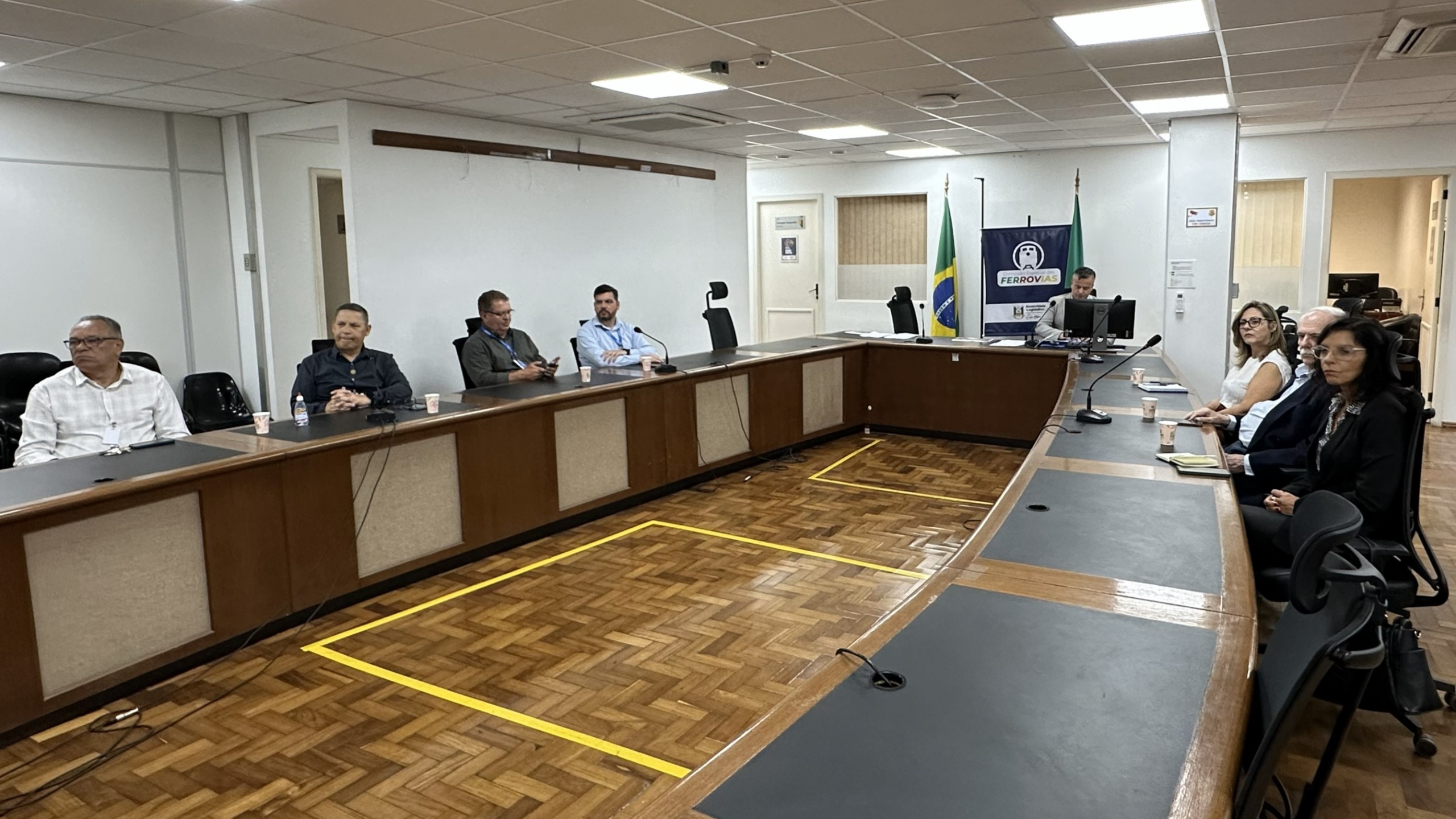 RS e SC unem forças em comissão liderada por Tiago Cadó (PDT) contra crise ferroviária