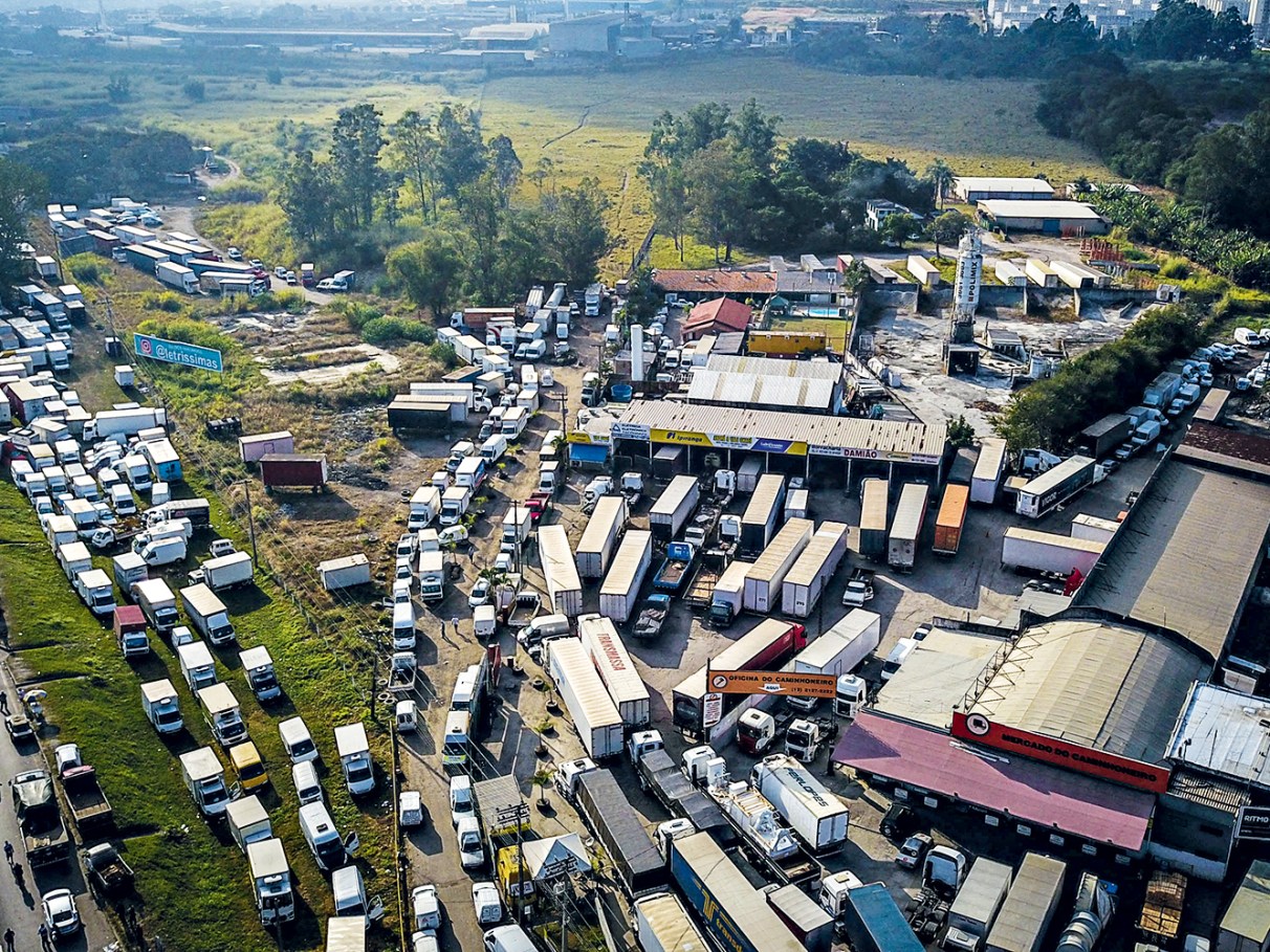 Greve dos caminhoneiros vai ocorrer? Fragmentação interna coloca paralisação em xeque