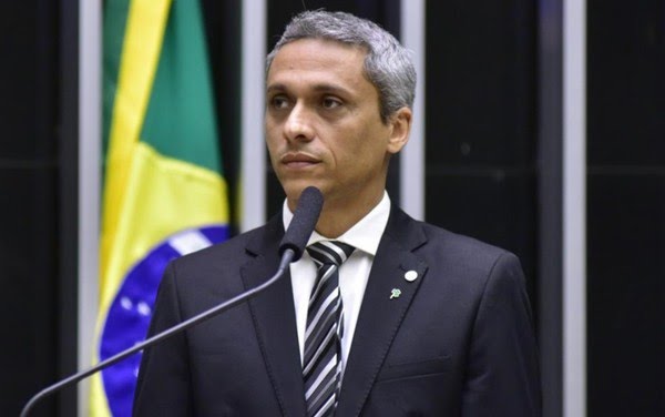 PF indicia deputado Gustavo Gayer (PL) por suspeita de desvio da cota parlamentar