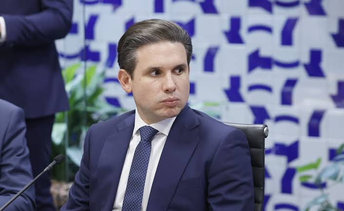 Hugo Motta decide pautar nesta terça-feira o PL da Dosimetria, que pode reduzir pena de Jair Bolsonaro