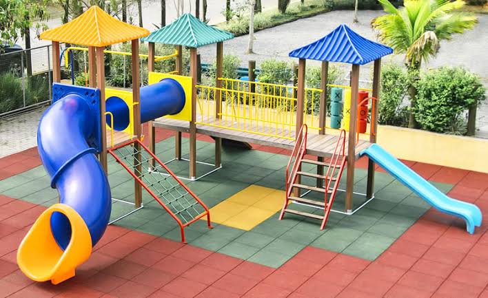 Prefeitura de São Borja investe R$ 432 mil na compra de 23 parques infantis para escolas municipais