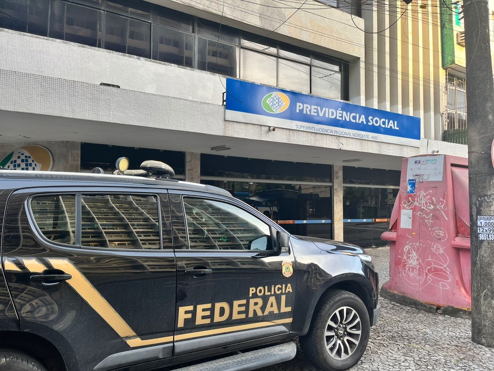 PF mira senador, cúpula da Previdência e filho do “Careca do INSS” em nova fase de operação sobre descontos ilegais