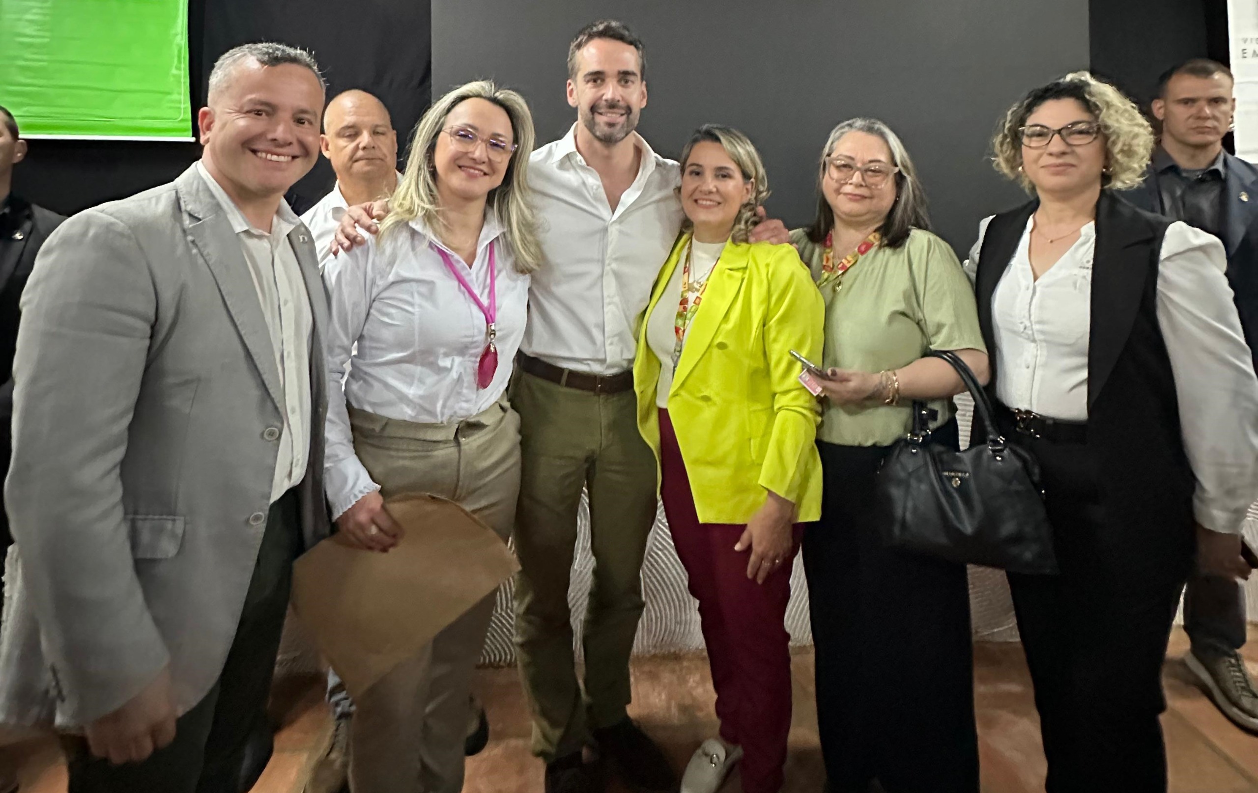 Com articulação de Tiago Cadó (PDT), avança a construção de quadra coberta no Colégio Estadual Getúlio Vargas