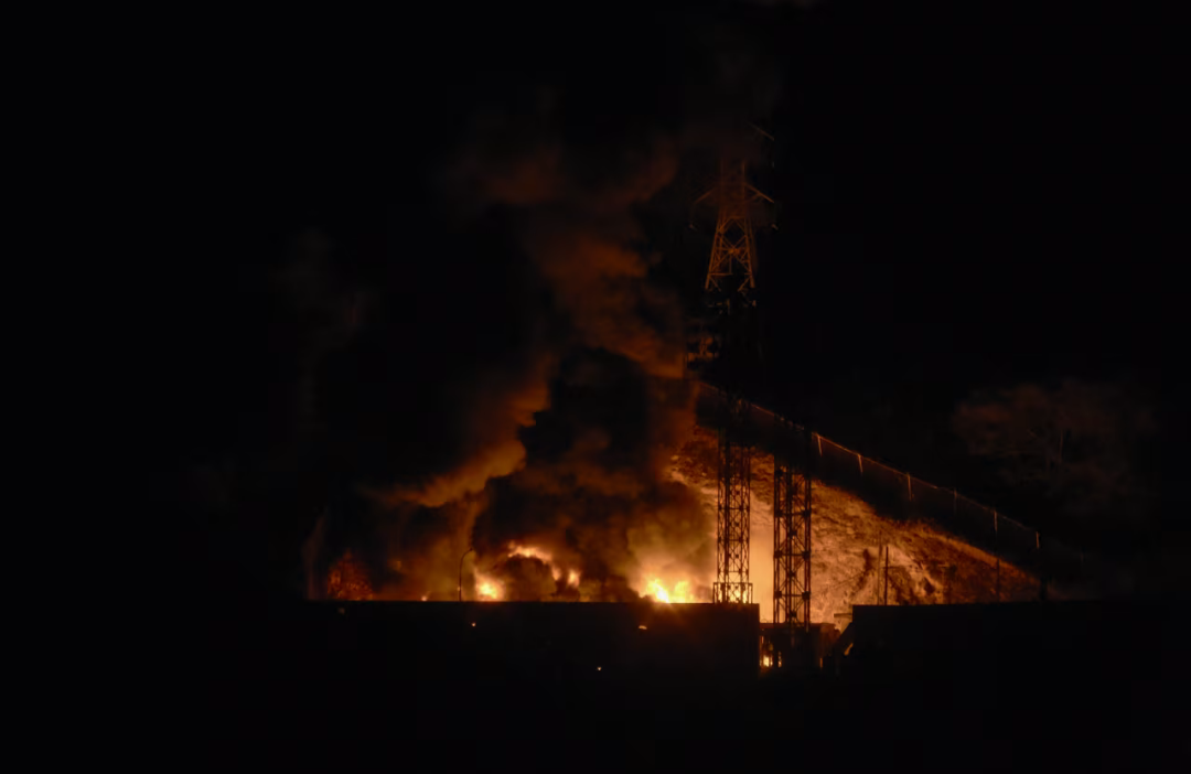 Operação dos EUA que capturou Maduro deixou ao menos 40 mortos, incluindo civis, diz New York Times