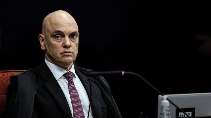 Tese de Moraes para enviar Bolsonaro à Papudinha é bem fundamentada