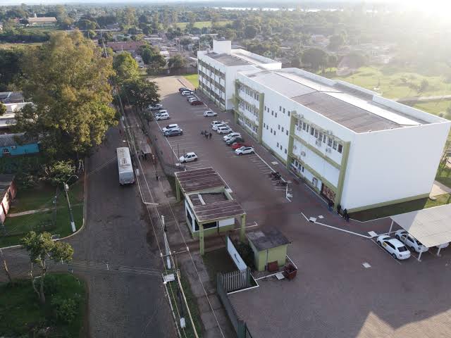 Governo federal anuncia recomposição de quase R$ 1 bilhão no orçamento das universidades federais