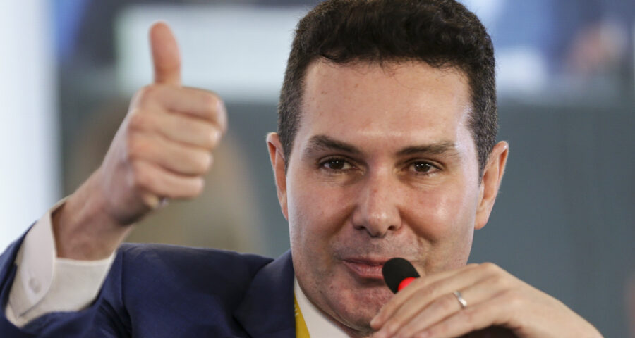 Brasília (DF), 29/11/2023 - O ministro das Cidades, Jader Filho, participa do último dia da 85ª Reunião Geral da Frente Nacional dos Prefeitos (FNP), em Brasília. O encontro começou ontem (28) e reúne mais de 400 prefeitos (as), autoridades federais e secretários municipais. Foto: Marcelo Camargo/Agência Brasil