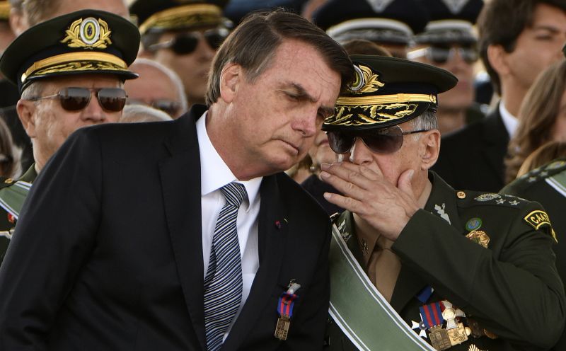 23/08/2019. Credito: Ed Alves/CB/D.A. Press. Brasil. Brasilia - DF. Politica. Cerimonia Dia do Soldado. Presenca do Presidente Jair Bolsonaro com o comandante do Exercito Leal Pujol. Local. Setor Militar Urbano de Brasilia.
