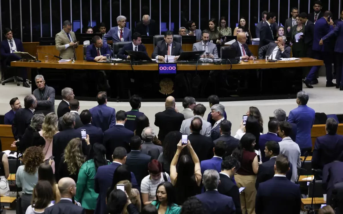 Presidente do Ibama alerta para riscos de novos desastres após derrubada de vetos do licenciamento ambiental