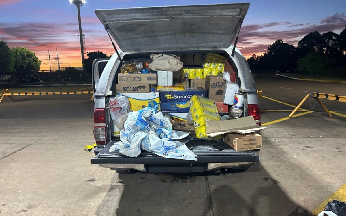 Receita Federal retém carga de bebidas e alimentos por indício de destinação comercial no CUF