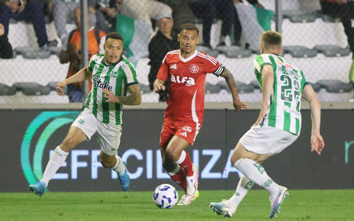 Na estreia de Ramón Diaz, Inter sai na frente mas cede empate