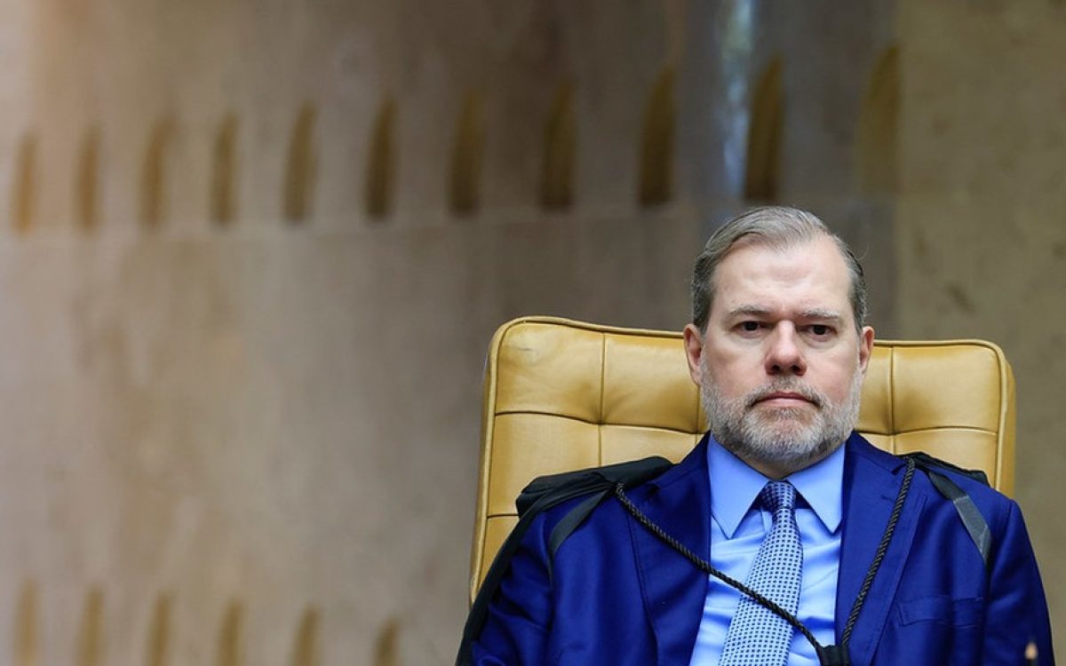 PF encontra menções a Toffoli em celular de Vorcaro e pede afastamento do ministro do caso Master