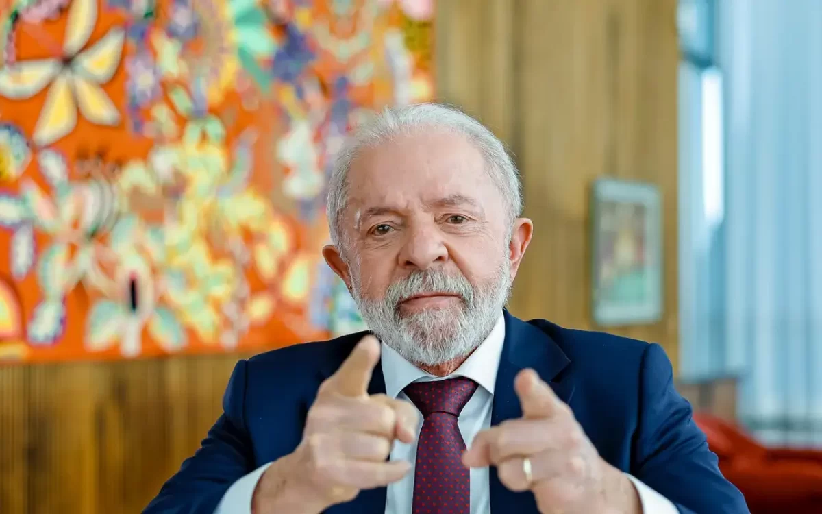 Lula veta partes de projeto que poderiam criar supersalários e escala 3×1 para funcionários do Congresso