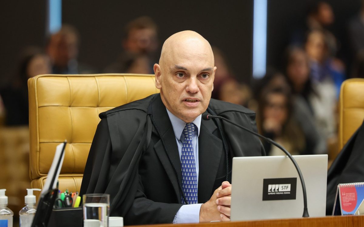 Moraes diz que encontro na casa de Vorcaro nunca ocorreu e chama reportagem de “falsa e mentirosa”