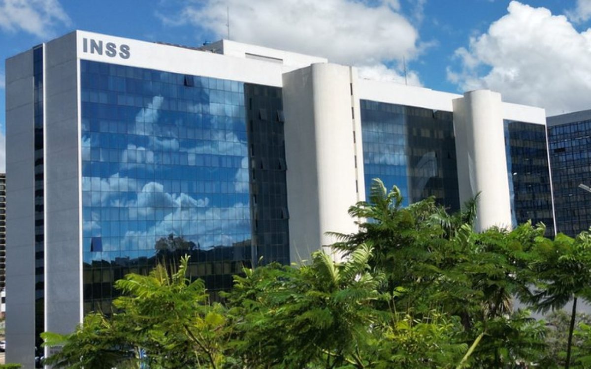 INSS cria fila nacional para acelerar concessão de benefícios e reduzir espera