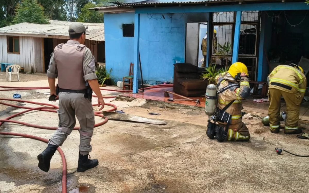 Suspeito de matar criança durante briga de vizinhos é preso em Santa Catarina após crime em Nonoai, no Norte do RS