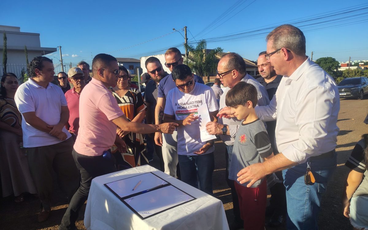 Crônica: E AGORA JOSÉ?