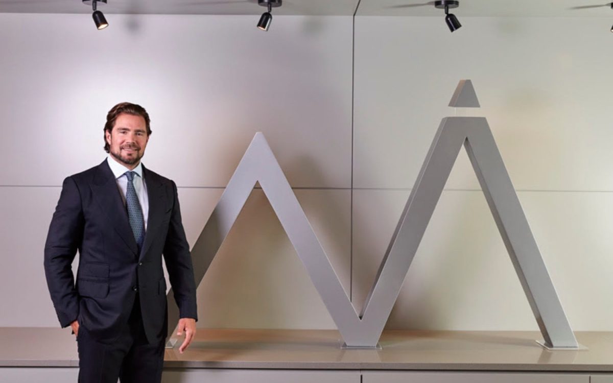 Com uma única exceção, todos os estados e municípios que investiram no Banco Master eram governados pela direita