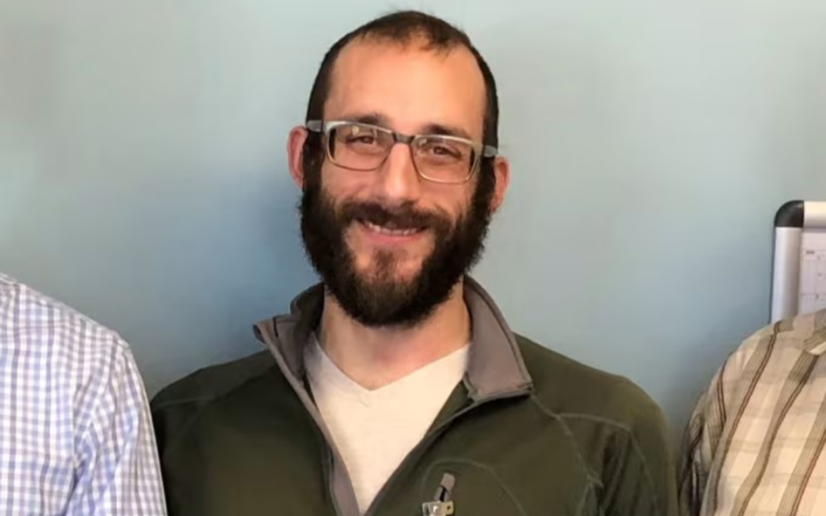 Homem morto por agentes de imigração nos EUA era enfermeiro que atendia veteranos de guerra