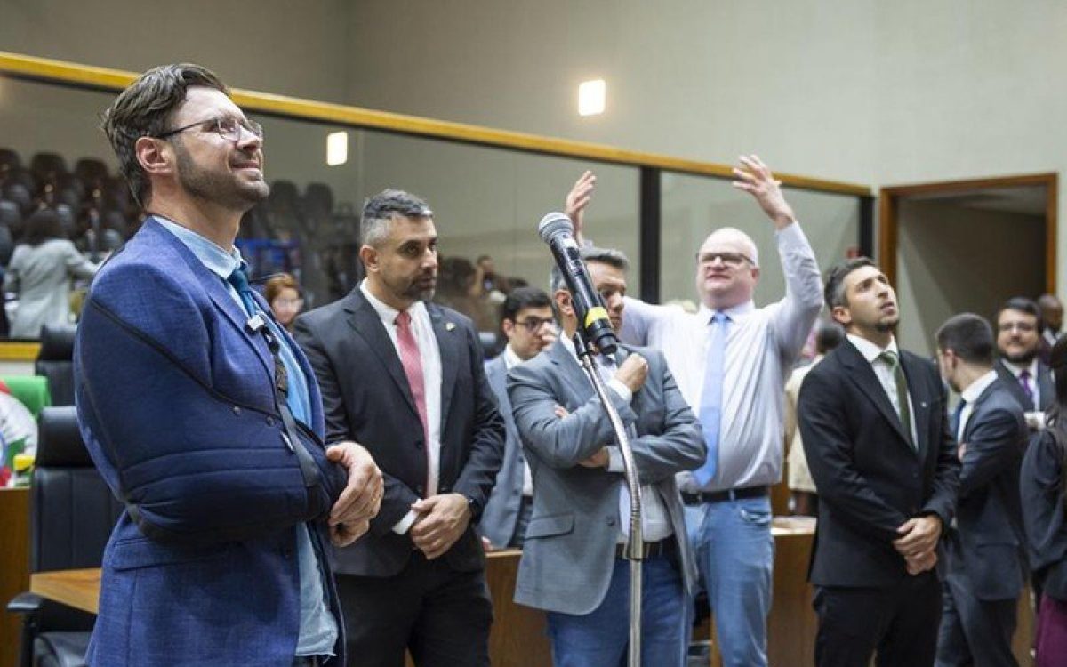 Câmara de Porto Alegre aprova instalação de câmeras nas salas de aula