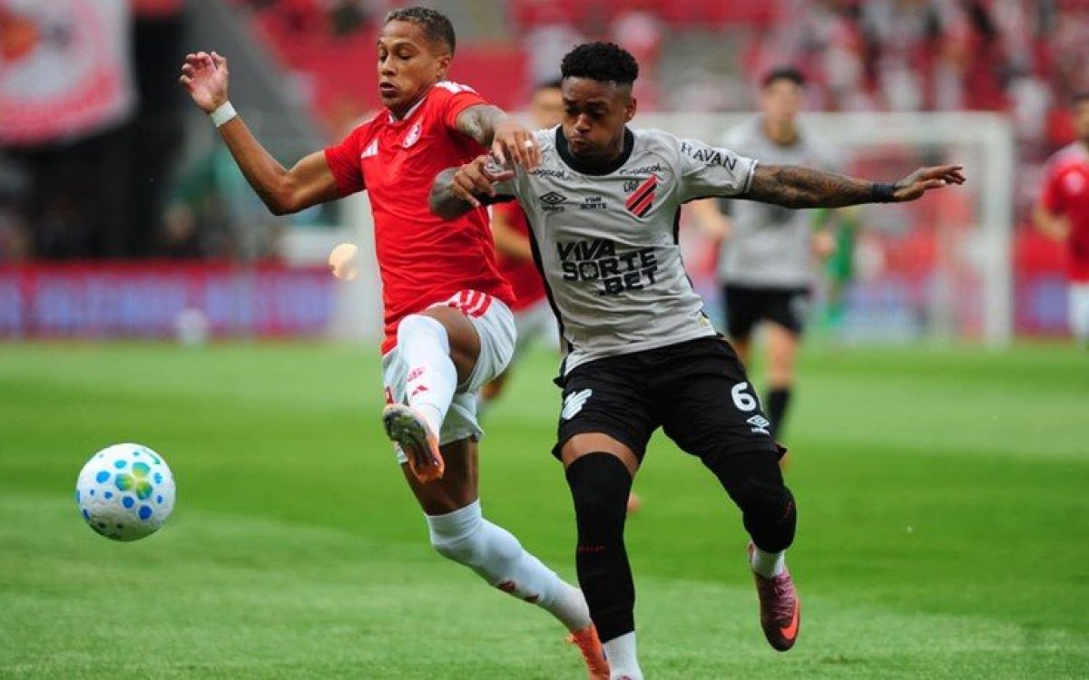 Inter altera escalação, tem dois gols anulados e estreia com derrota no Brasileirão