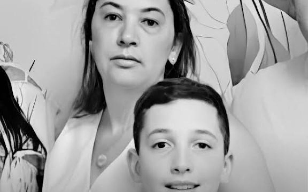 Mãe e filho de 10 anos morrem afogados em trecho sem guarda-vidas no mar de Tramandaí