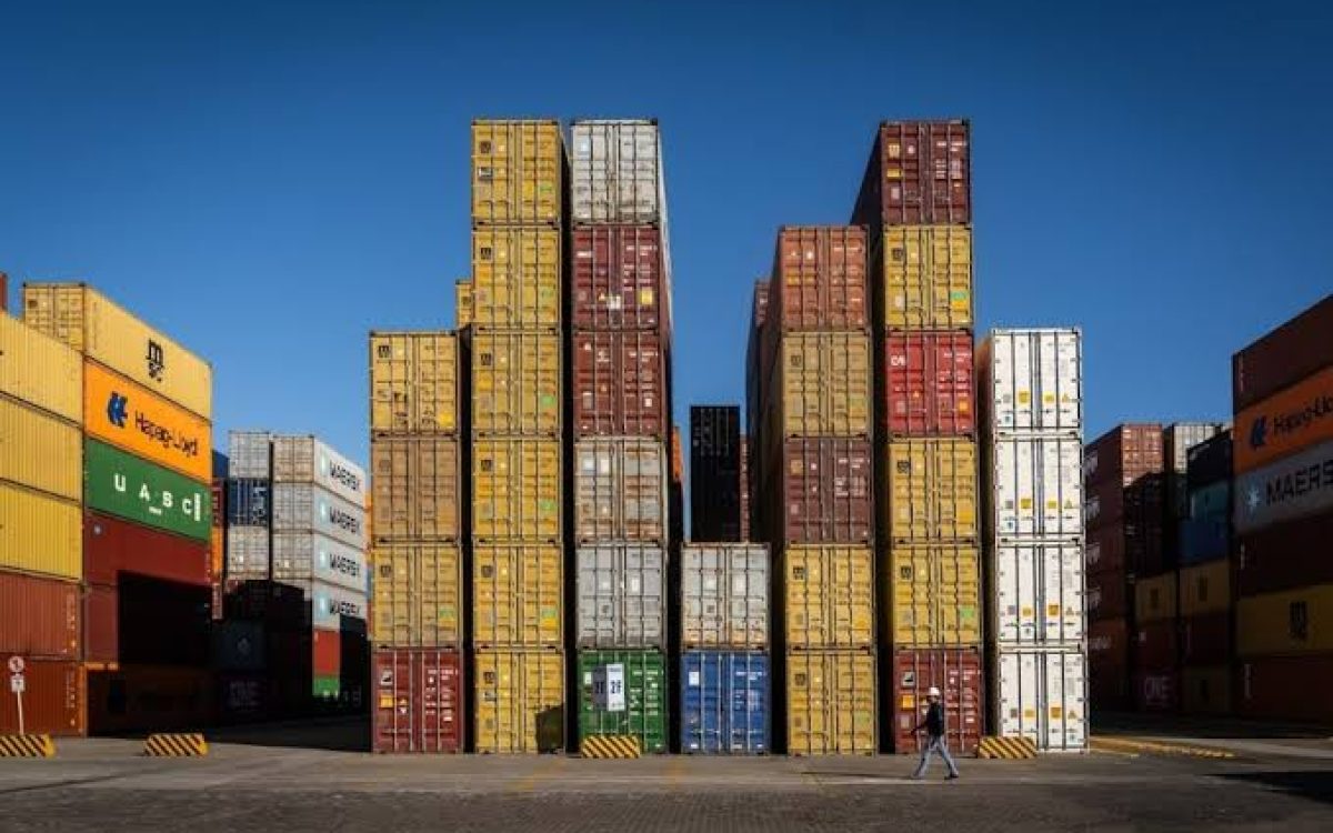 Empresários dos EUA pressionam por fim de tarifa contra o Brasil e pedem negociação direta entre governos