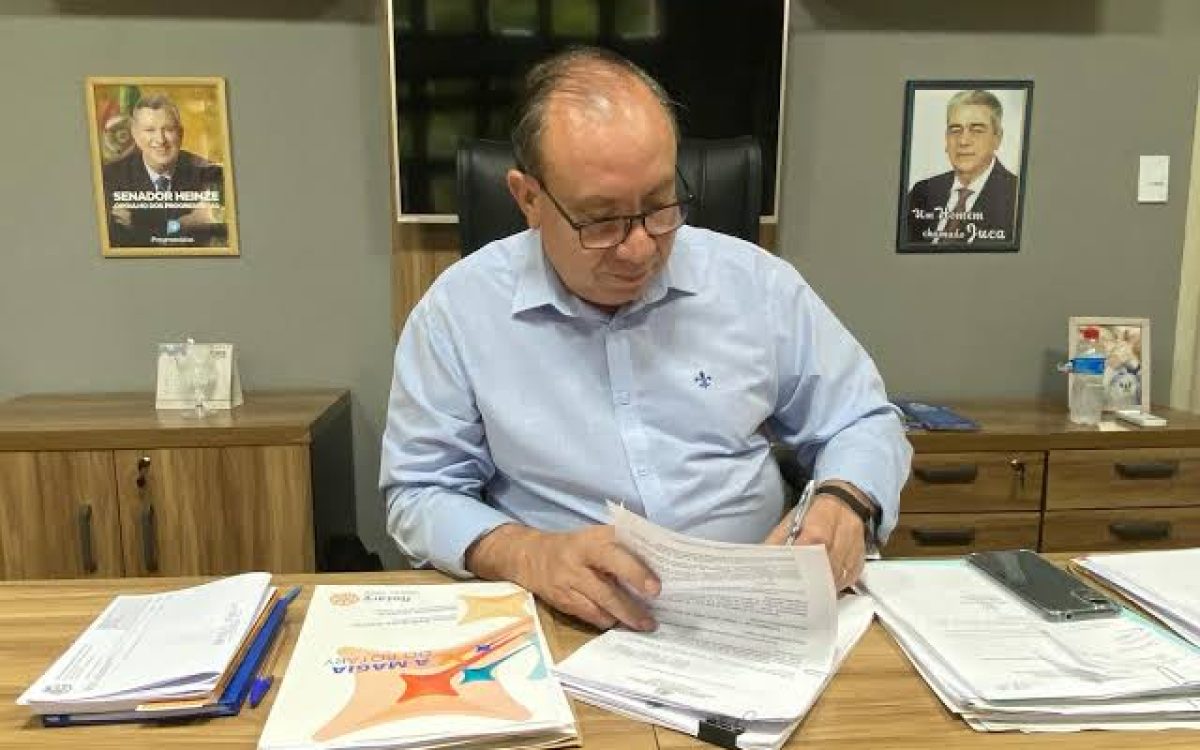 O Milagre da Multiplicação (da Dívida) e o Natal Cancelado.