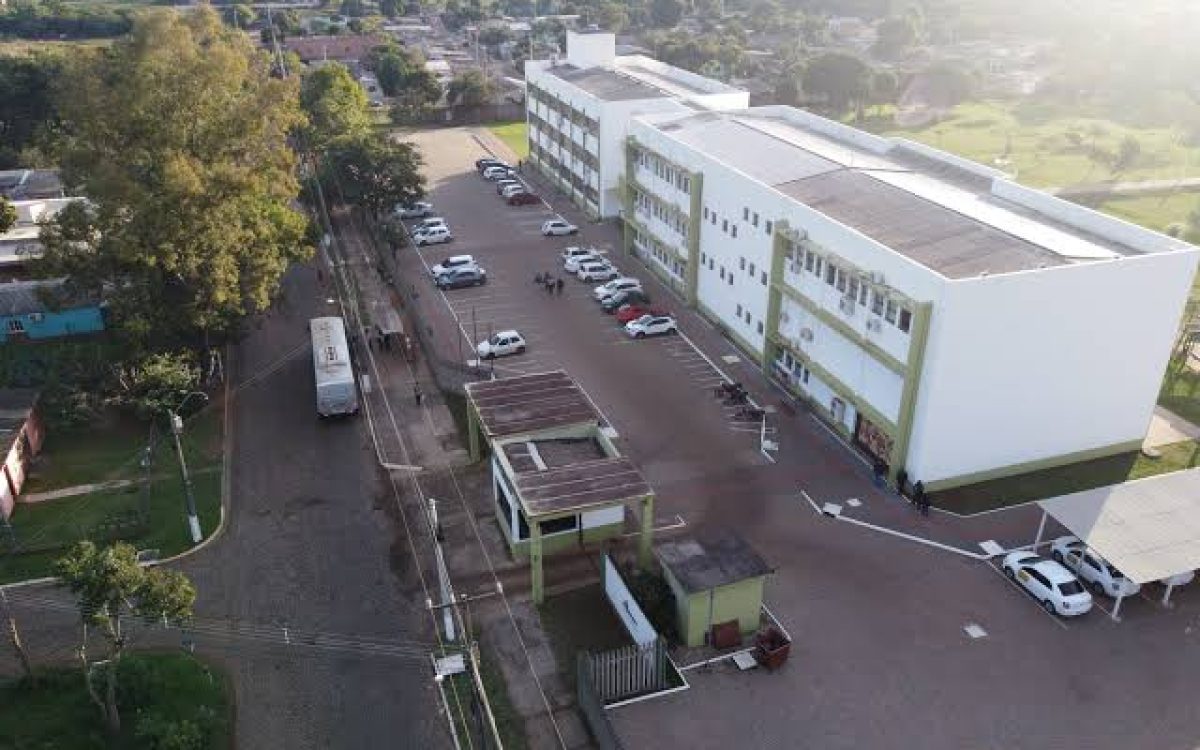 Governo federal anuncia recomposição de quase R$ 1 bilhão no orçamento das universidades federais