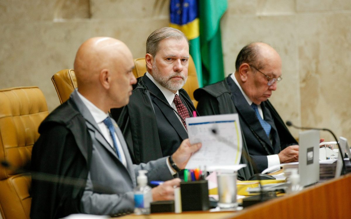 STF sob suspeita: bastidores vazam, ministros se expõem e crise do caso Master escancara disputa política na Corte